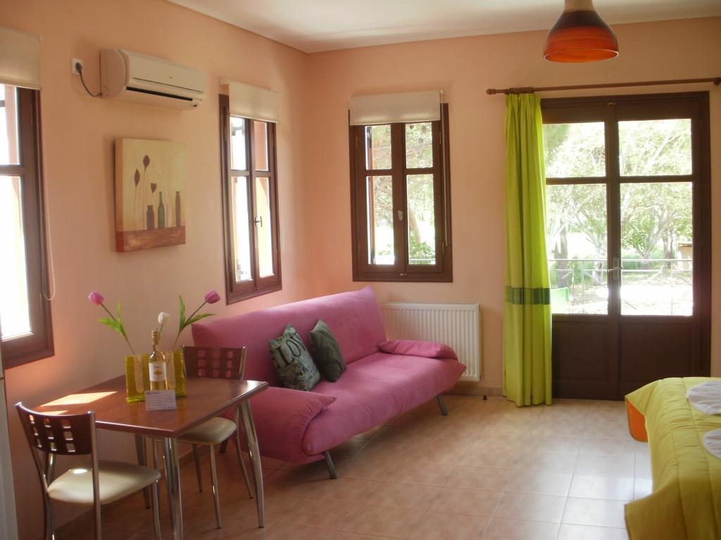Gaea Gardens Studios & Villas Petra  Ngoại thất bức ảnh